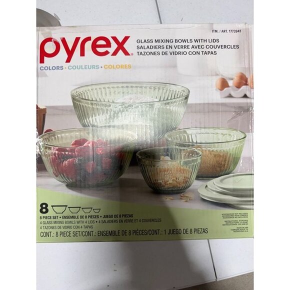 Pyrex Round Colored Glass Mixing Bowl With Lids 8 Piece Set - Picture 2 of 4